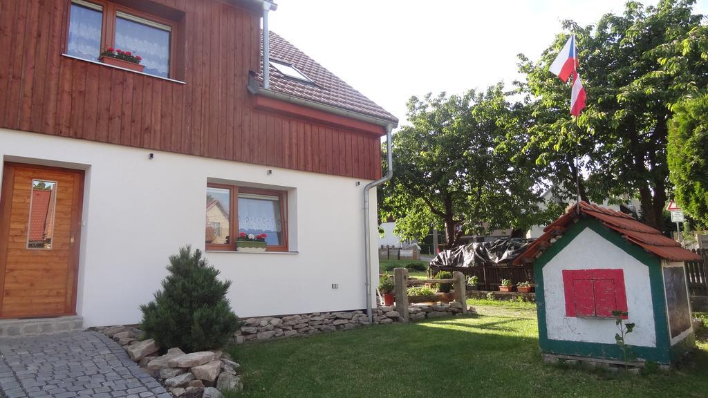 Ubytovani U Kaplicky Nove Mesto na Morave Zewnętrze zdjęcie